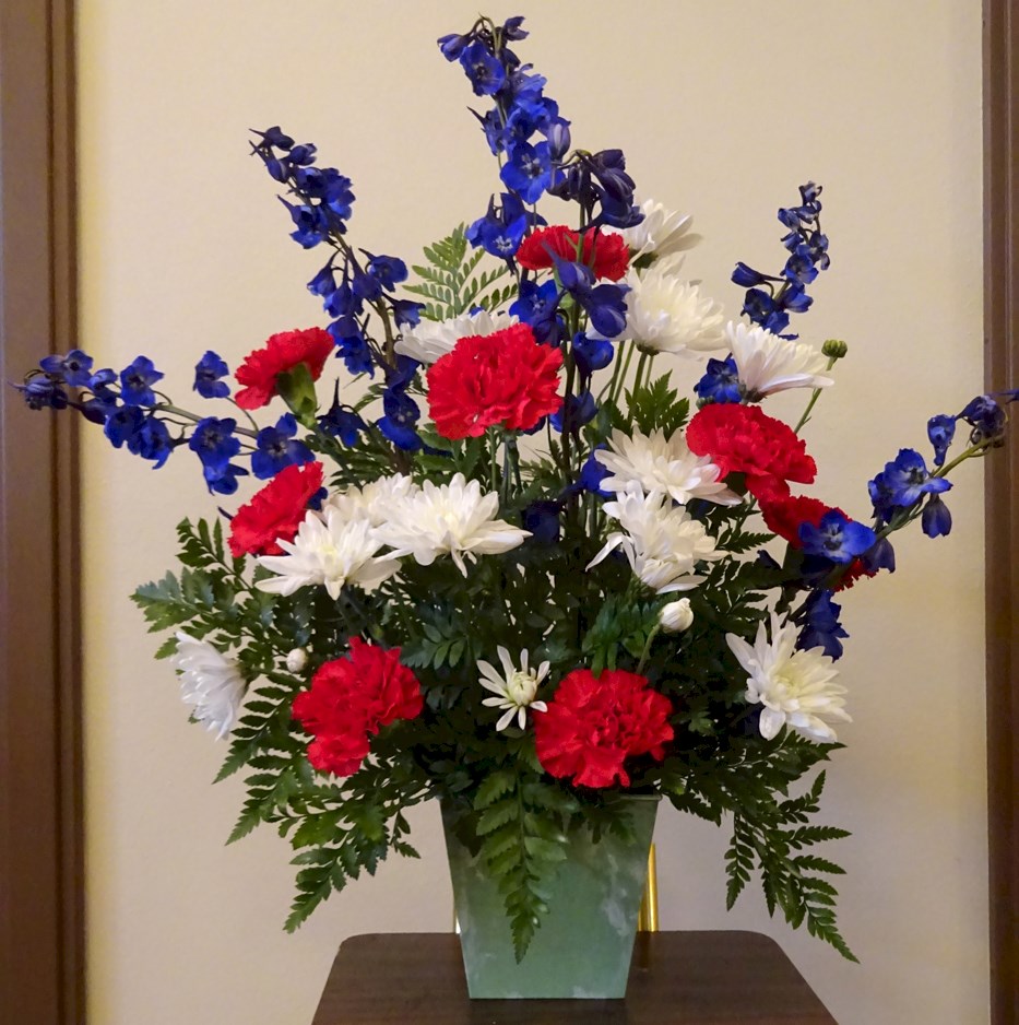 Flowers from Garr and Leslie Smith