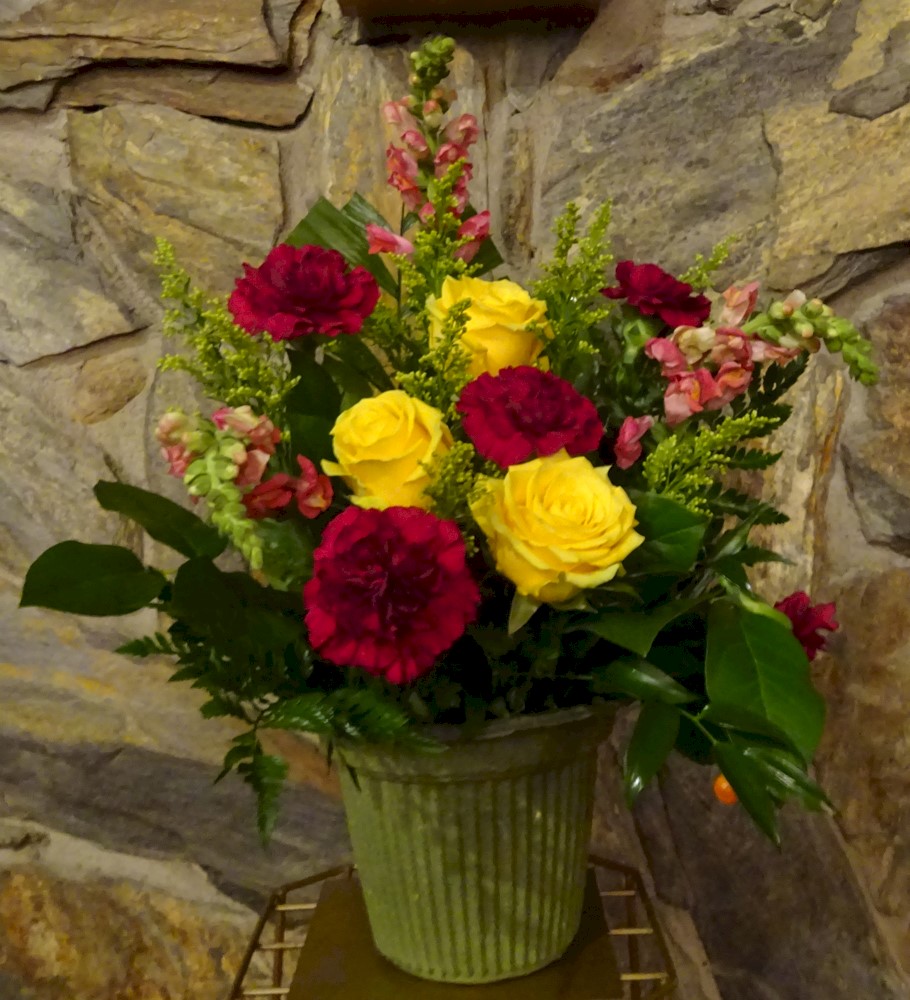 Flowers from Cindy Tessier, Shannon Schmit,
Susan Berglund