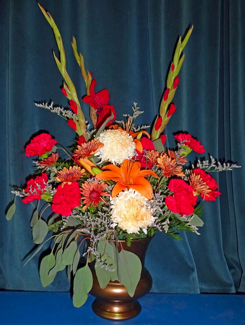 Flowers from The Floyd and Sylvia Fuoss Family