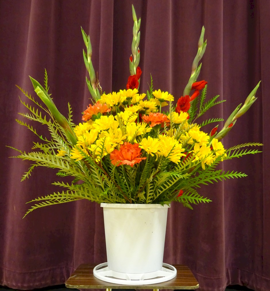 Flowers from Ken & Linda Phipps, Vint & Amy Ireland & Family, and Brett & Tara Jordan & Family