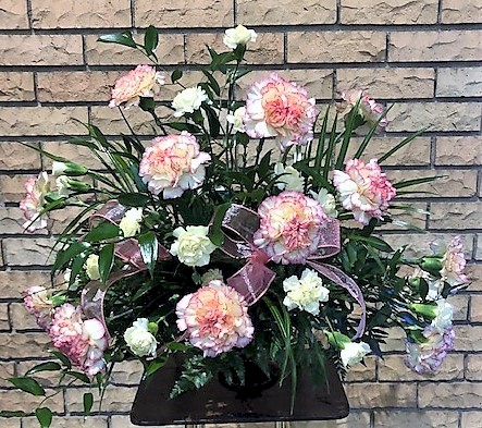 Flowers from Roger and Bonna; Holly and Clay Schaack; Heather and Jeff Gabriel; Corey and Alicia Fortune; and all Families