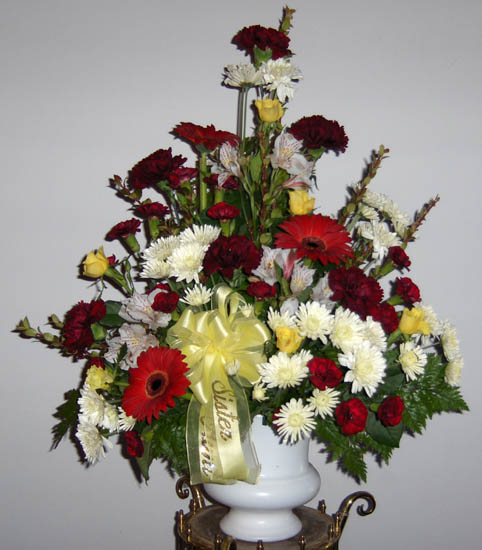 Flowers from Deloris Foster, Allen & Anne, Jerry & Sue, Gary & Karen