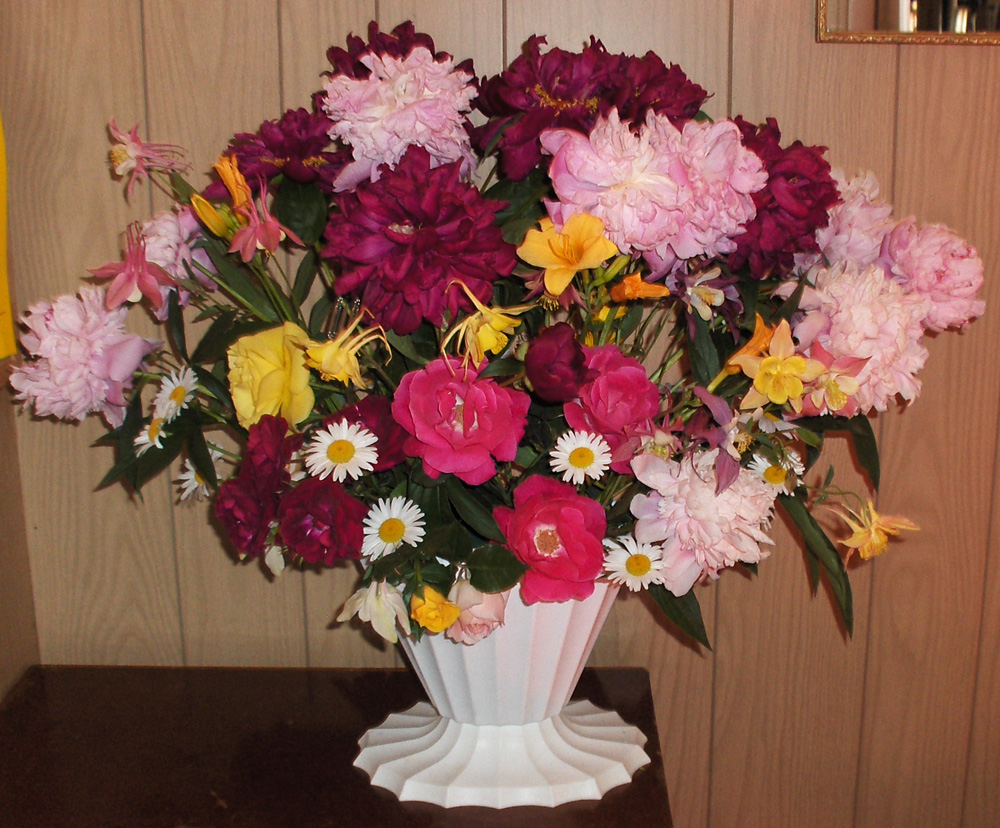 Flowers from Elmer & Sharon Simmons and Family