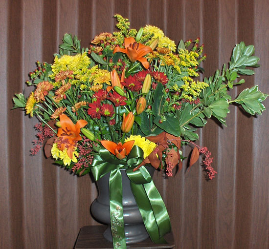 Flowers from Leo & Delores Simpfenderfer, Larry & Paula Simpfenderfer, Lee Archie Grenz