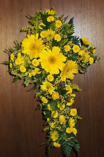Flowers from Dennis, Johnny, Willie, Bryan, Sheri, Alisa, Jimmy, Chad, and all the crew at Ft. Pierre Livestock