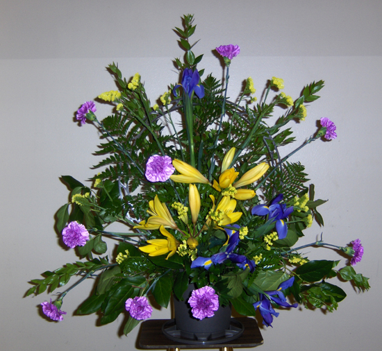 Flowers from Dannie & Shari Leonard, Jacob & Jody Sills, Jayne & Sydney Thompson
