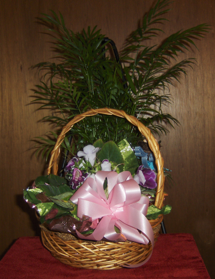 Flowers from Amy Schofield Reese and Family