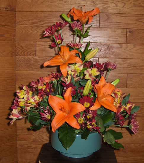 Flowers from Dennis, Willie, Bryan, Sheri, Alisa, Jimmy, Chad and Everyone at Ft. Pierre Livestock Auction
