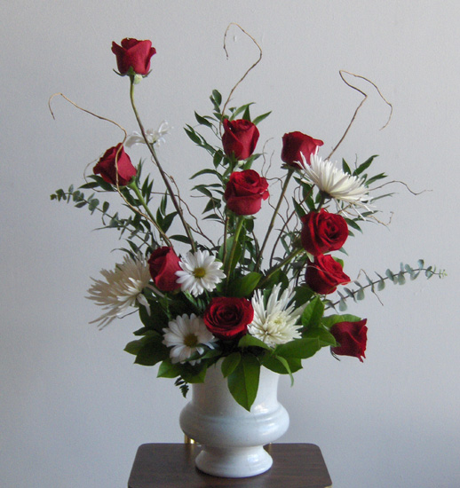 Flowers from Lynn, Mari, Lewis Robbennold Family