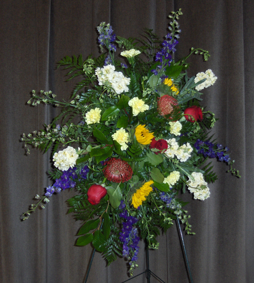 Flowers from Mark, Mark, Jr., Gail, Ralph and Tad Griggs