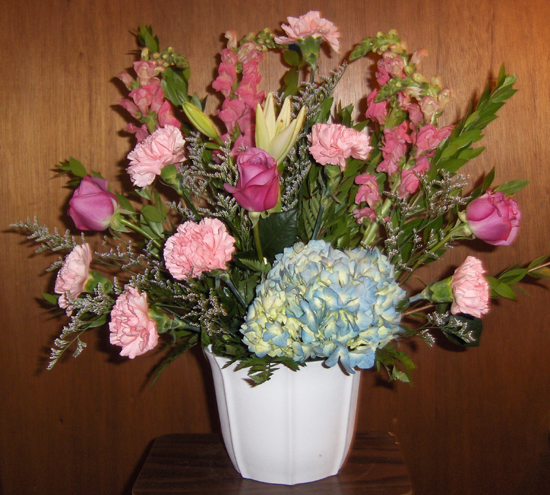 Flowers from Chase, Elaine, Lindsey & Levi