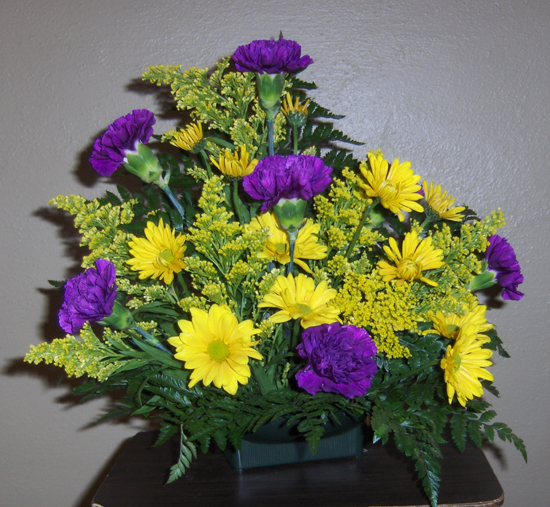 Flowers from The Dean Kids - Brother Raymond, LeRoy, Larry, Dorothy, Diane, Vickie, John and Families