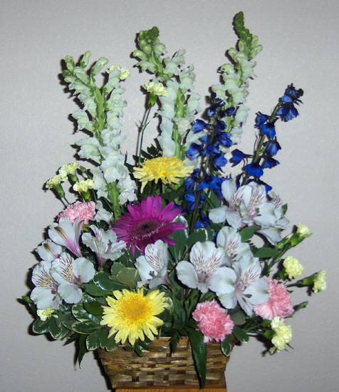 Flowers from Kathy, JoAnne, Patty & Craig, Brian, Sue and George