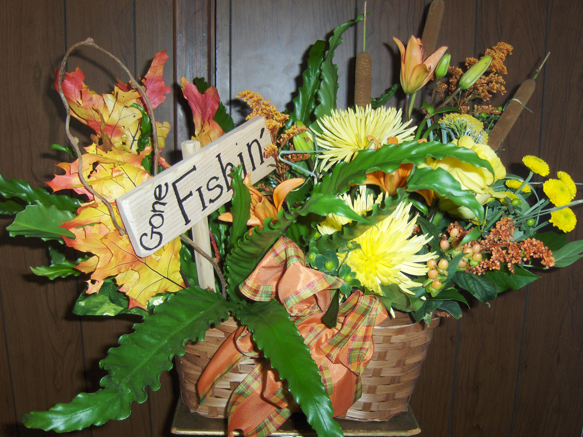 Flowers from Owen & Bonnie, Kassidy, Kwincy, Tia, Tara, Tayta, Josh, & Families