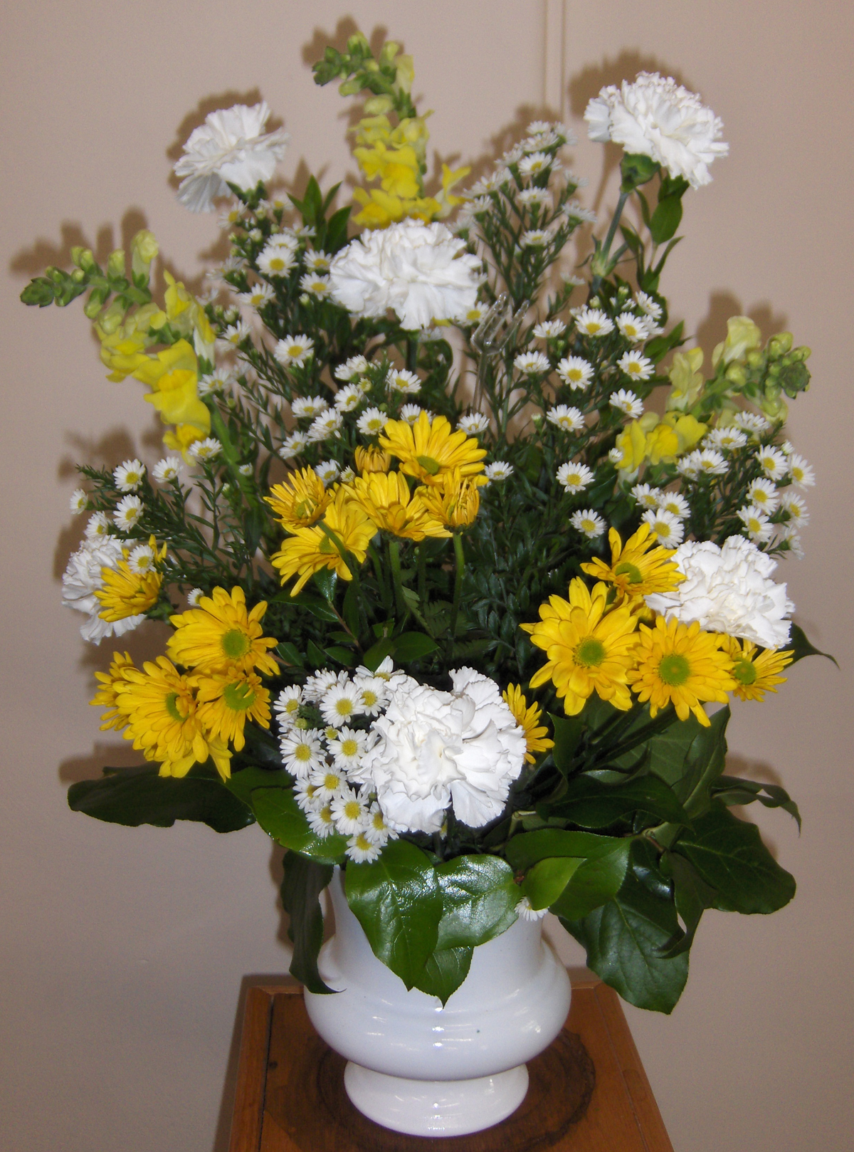 Flowers from Sandy & Jerry Greenwood & Families