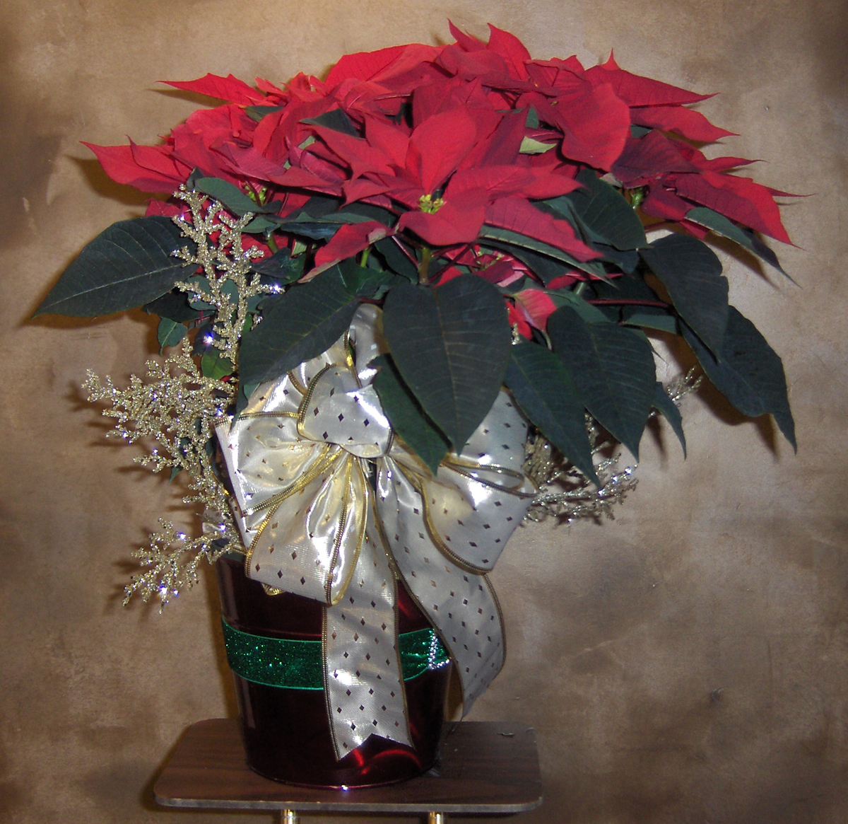 Flowers from Jerry, Mary, and Family