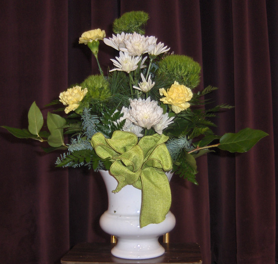 Flowers from Discount Fuel and Kadoka Oil - Mark & Tammy Carlson and Family