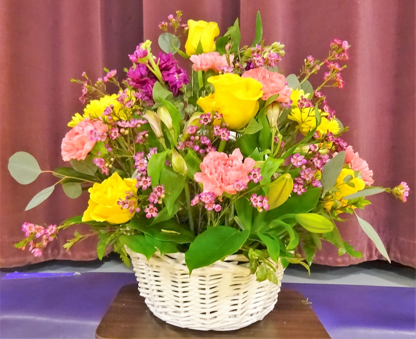 Flowers from Greg and Roseann Wendell; Betty Lou Stratton; and Dick and Phyllis Stratton