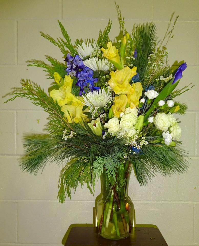 Flowers from Jim & Nadine Jones, Brad Jones, Tami & Bob, Sherri & Ed, and Paul & Marci