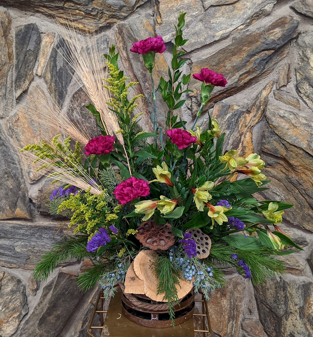 Flowers from Jerry, Binki
Larry, Danelle and Lance Christensen
