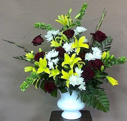 Flowers from The Kujawa's - Joanne and Tom; Jim and Arlene; Ken and Sharon; Karen and Jack; Rita and Scott; and Rhonda and Sharon