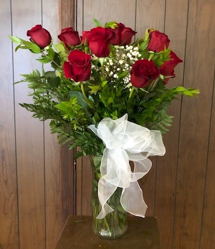 Flowers from Crew Agency: Grady and Bernice; Tanner and Kim; Dana and Andi; Taylor and Tommi; and Shayne and Heidi