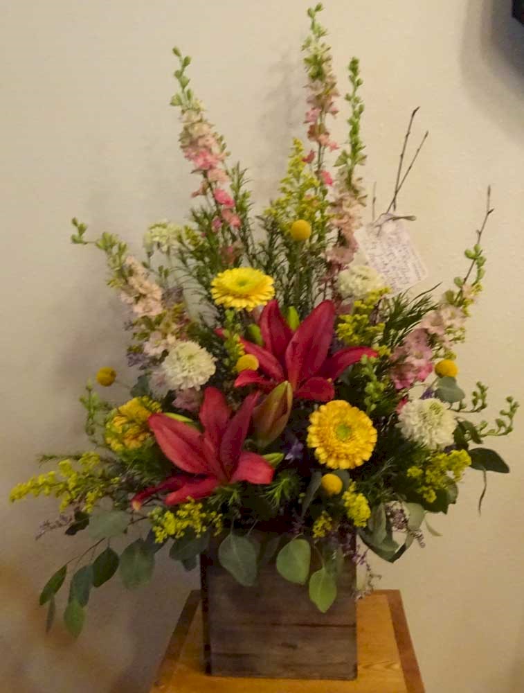 Flowers from Les & Karen, Roger and Shirley
Ramona and Rick
Sandy, Jack & Cheryl and Families