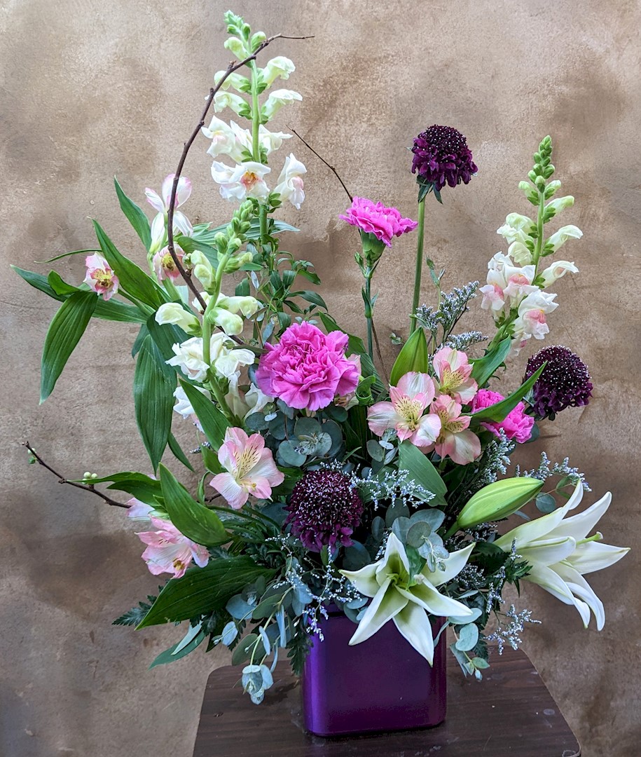 Flowers from Gale, Tammie, Emie, Nick, Shelby, and Justus