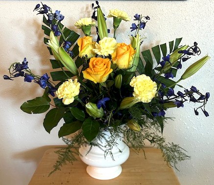 Flowers from Paulette, Jeff and Lori, and Jade and Bailey