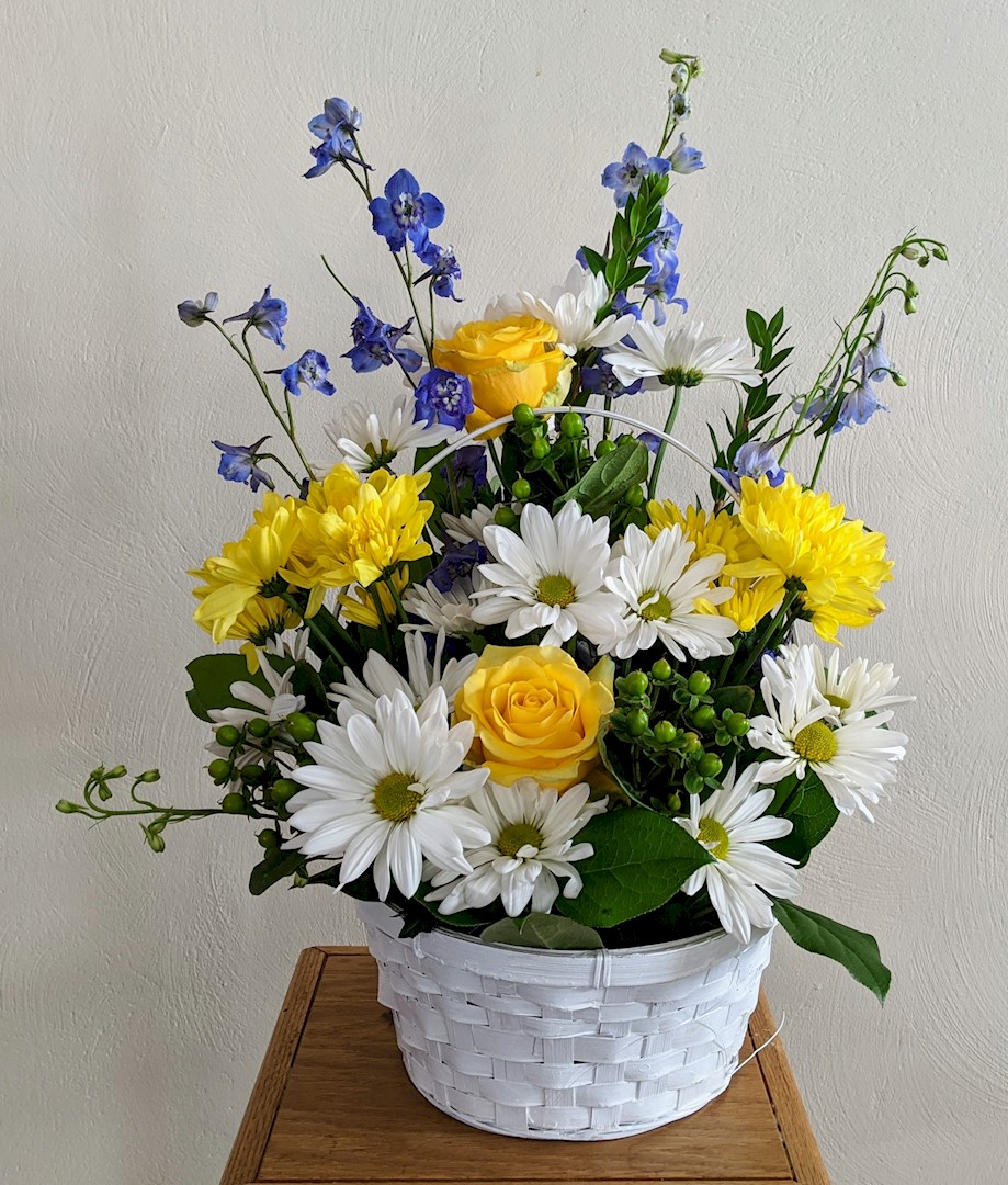 Flowers from Shayne, Heidi, Shaylee, and Haylee