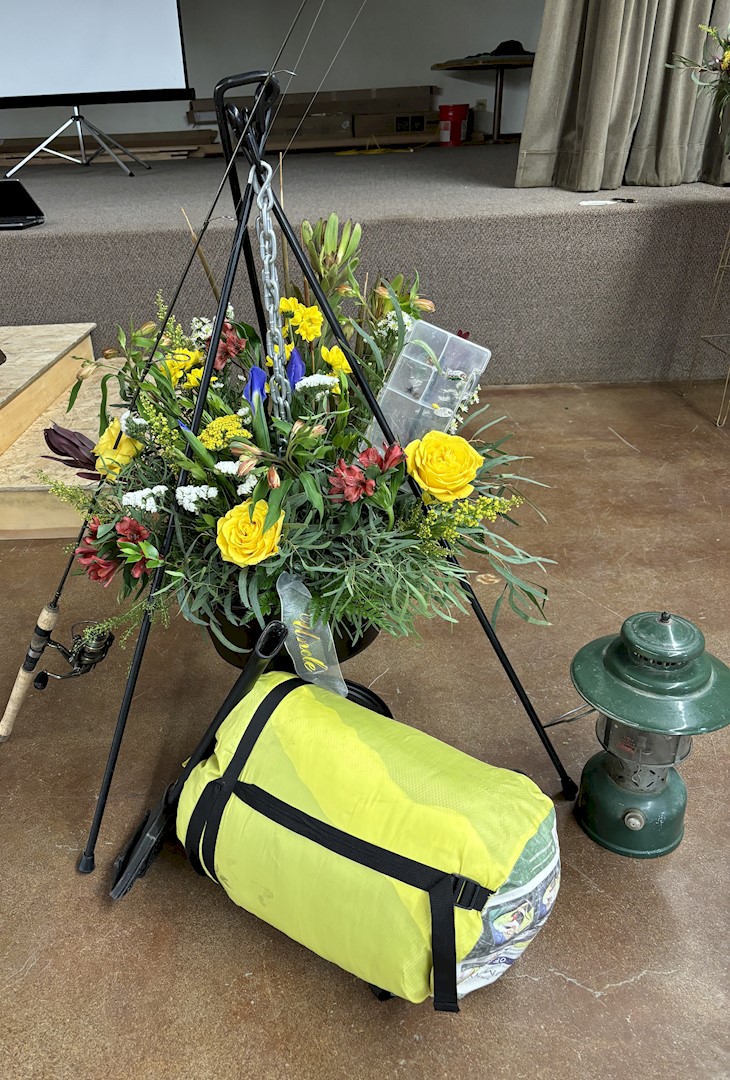 Flowers from "Uncle"
Colt & Erin; Gracie, Mia, Carter & Claire; Taylor & Haley; Kennedy & Ridge; Staehli Rehmi, Callum & Millie

