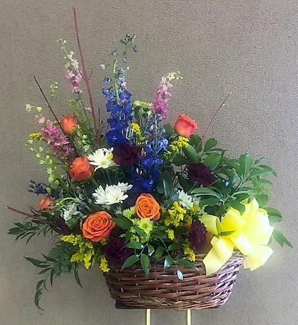 Flowers from Badlands Saloon & Grille, America's Best Value, Days Inn, 3 Amigos, Travel Lodge, Badlands and Company, and Rusty Spur Team(s)