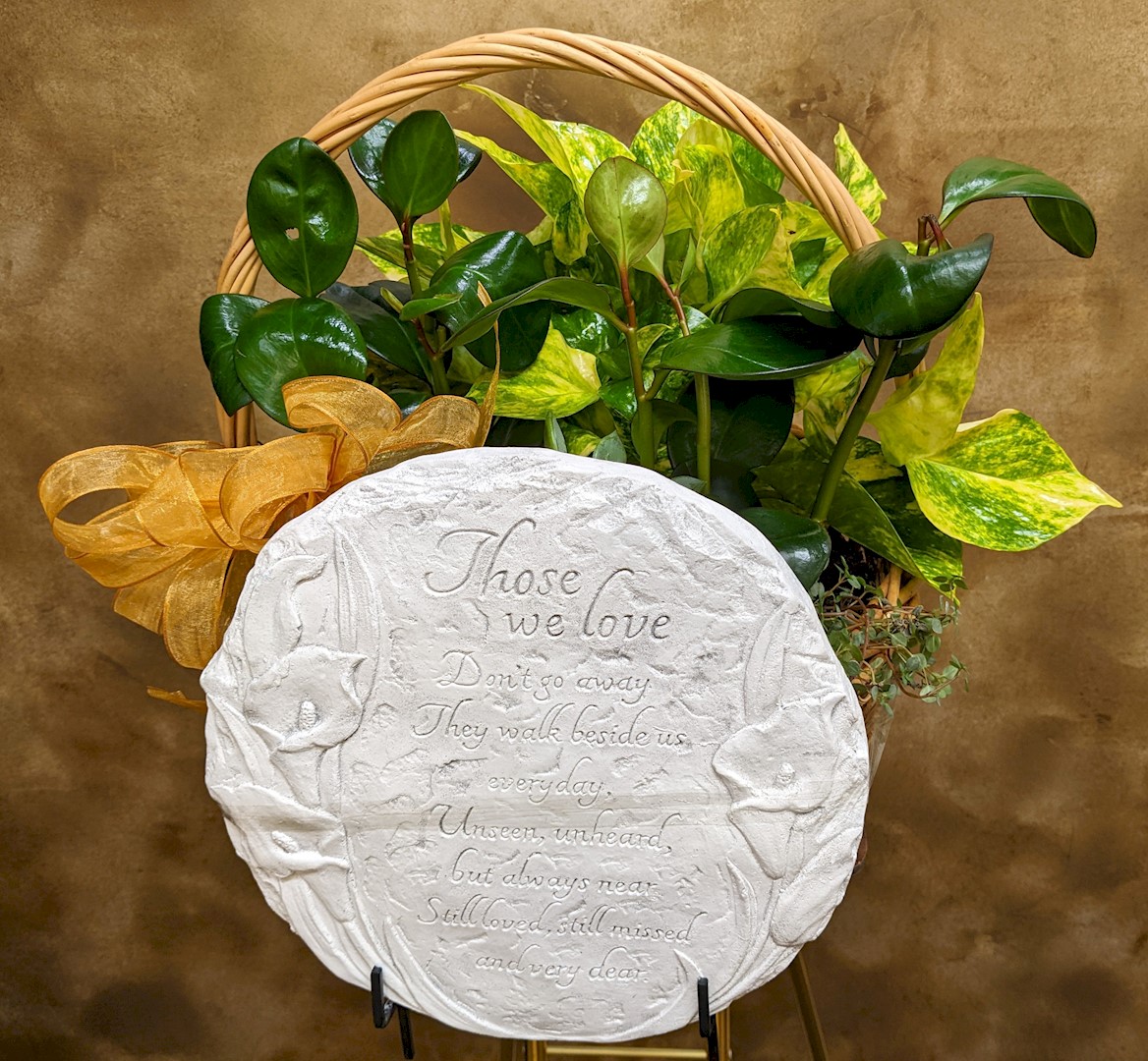 Flowers from The Moore Cousins in Direct, Texas: Robert and Carolyn; Kay and David, Jr.; and Sherry