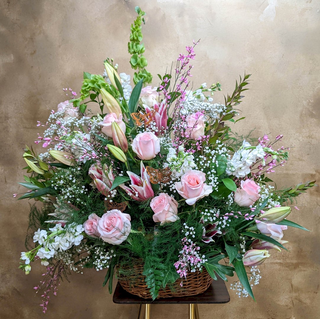 Flowers from Peggy Hauk and Families