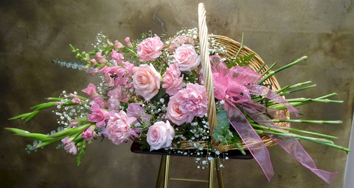 Flowers from The Schoniger Family - Mike and Janet, Beth and Mel, MaryLynn and Tracy, Bruce and Ann, and Families