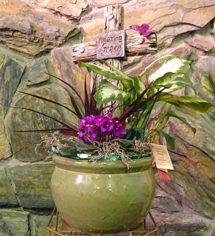 Flowers from Bob and Ruth Fortune and Family