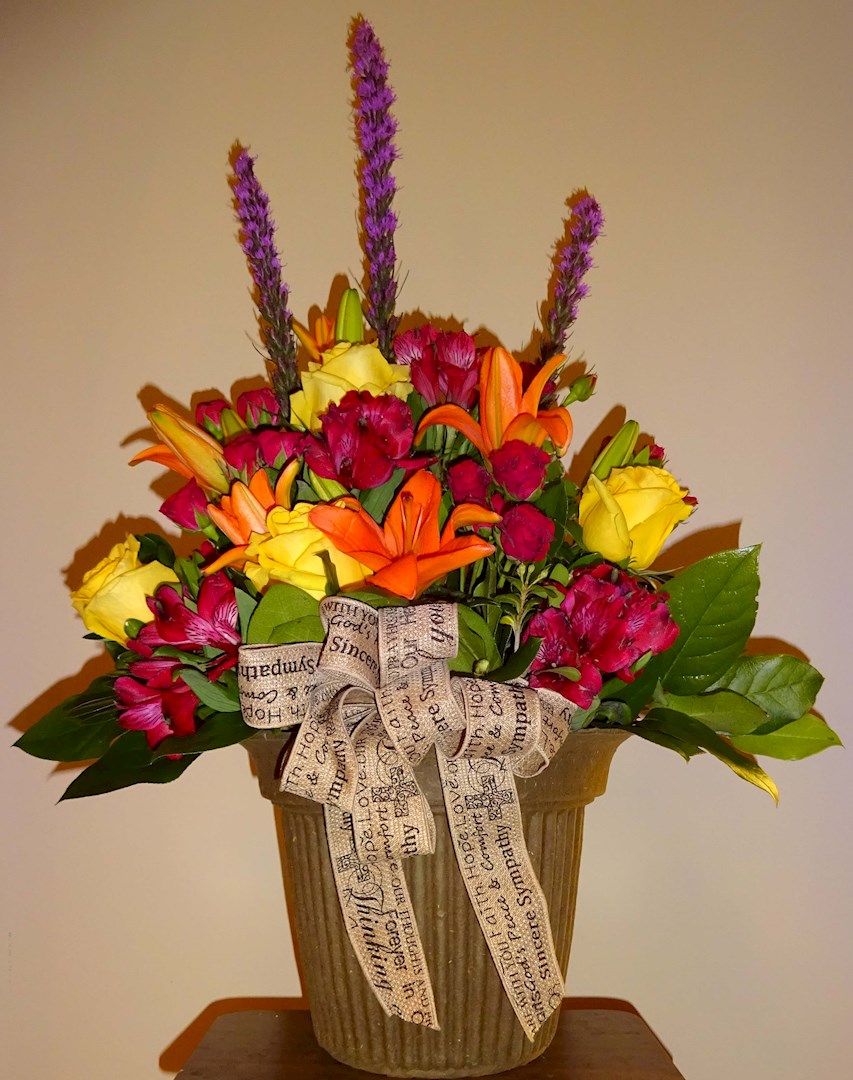 Flowers from Discount Fuel, Kadoka Oil, and Employees
Mark and Tammy Carlson and Family