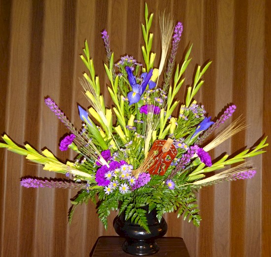 Flowers from Kjerstad Cattle Company - Jem & Kelly and Family