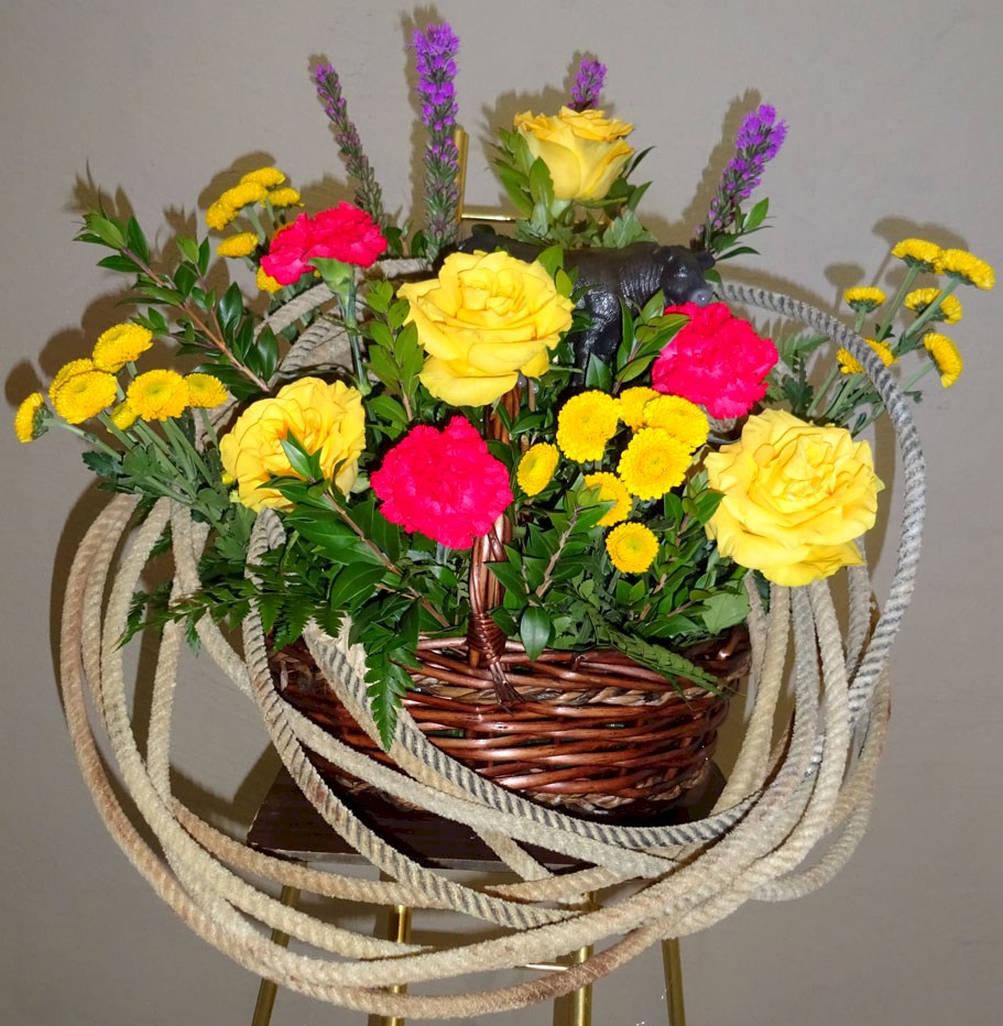 Flowers from The Brakkes - Clee and Paula Brakke, and Carl, Kellie, Alison, Dan, Jay, Karen, MiKayla, and Clay
