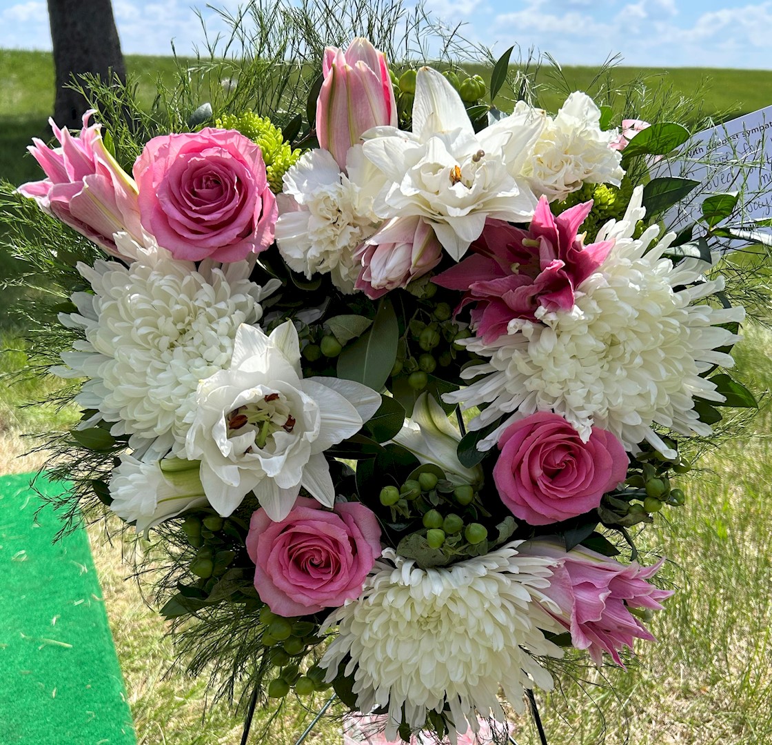 Flowers from Family - "Sister" - Carolyn Jones