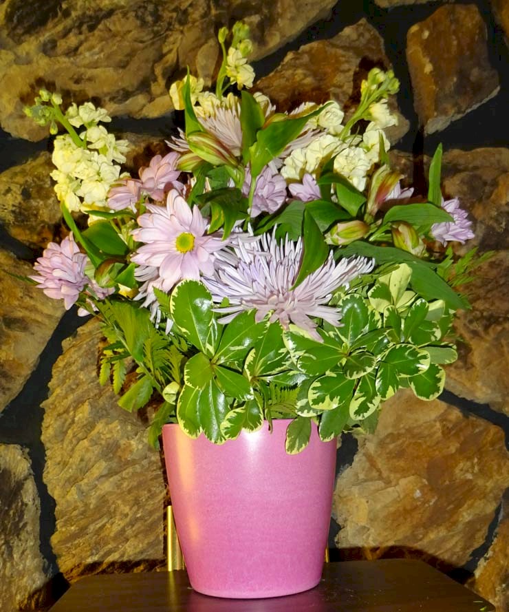 Flowers from Discount Fuel Employees