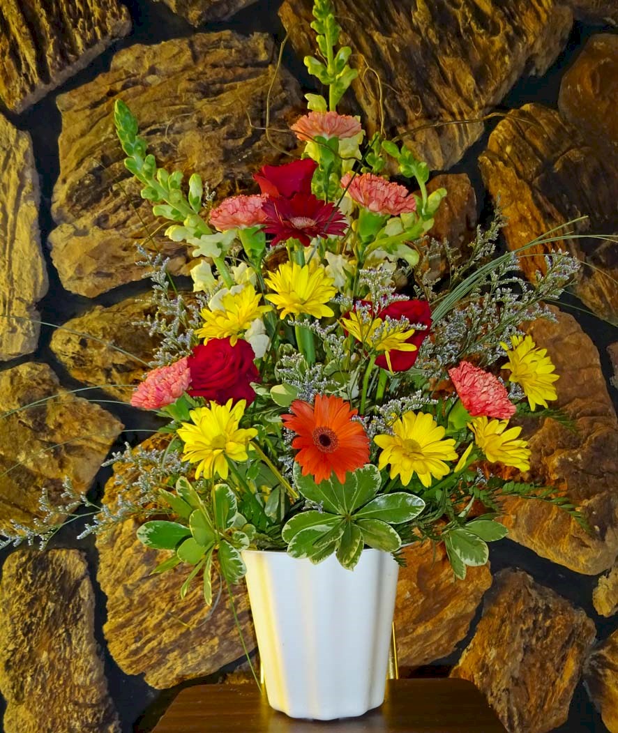 Flowers from Discount Fuel Kadoka Oil & Employees and Mark & Tammy Carlson & Family