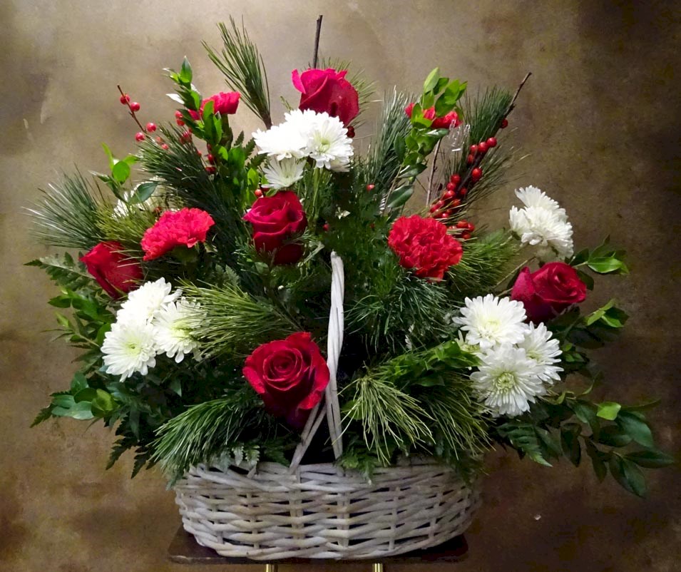 Flowers from Mike & Teresa Mosher, Lana & Jim Elshere, Greg & Kathy Arthur, and Curt Arthur