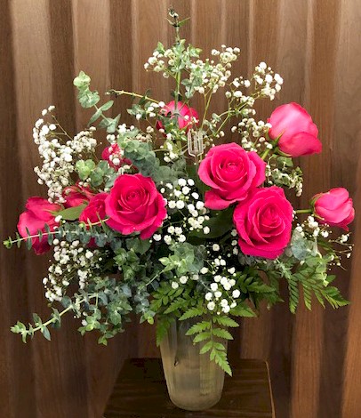 Flowers from Doug and Justine Estes and Super 8 and Econo Lodge Management and Staff