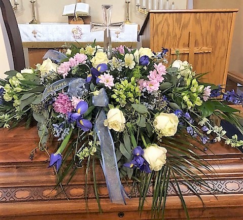 Flowers from Family - "Mom"