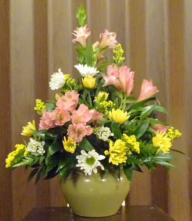 Flowers from Ivan & Esther Carsten, Paul & Kathy, Wanda & Steve, Andy & Linda, and In-Laws, Marion Eisenbraun & Janet Eisenbraun