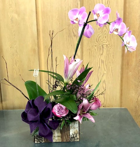 Flowers from Jerry Peterson and Kids; Dawn and Todd Landsman; and Pam and Steve VanMaanen