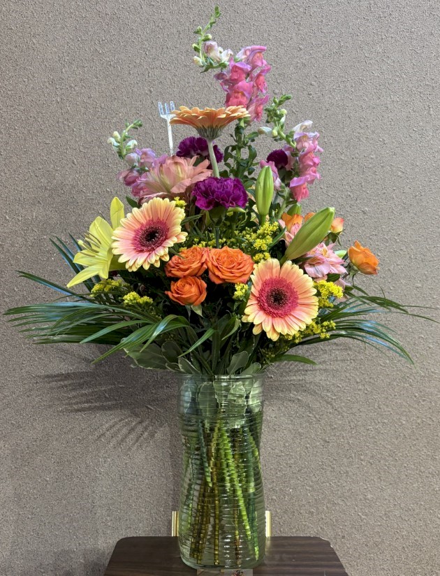 Flowers from Dennis and Linda Daugaard and Tony and Fara Venhuizen