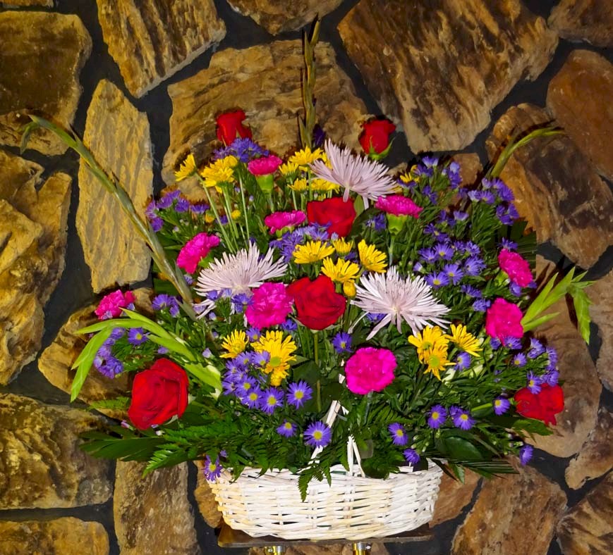 Flowers from Kyle, Shiloh and Family and John, Lesa, and Laney