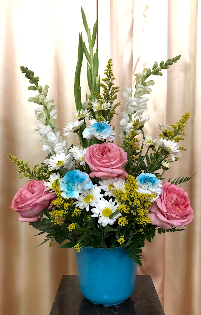 Flowers from Marlin and Pat, Julie, Jeff, and Holly Main